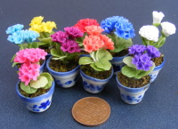 dolls-house-miniature flowers geranium p all