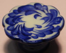 1 blue and white cake stand b8