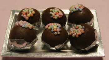 1 chocolate marshmellows