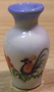 1 cockeral vase c11b