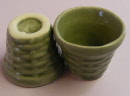 1 green round ceramic pot