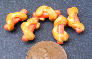 dolls house miniature sausage twists loose
