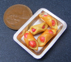 dolls house miniature sausage wraps s tray