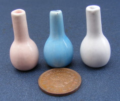 dolls-house-miniature 3 vases lb