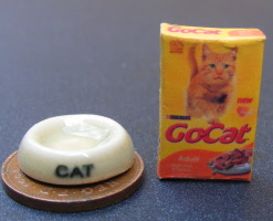 dolls-house-miniature a cat bowl olive