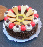 dolls-house-miniature cake nc67d