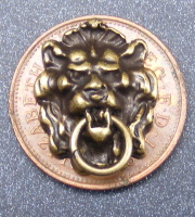 dolls-house-miniature door knocker antiqued