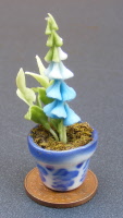 dolls-house-miniature flowers foxglove p light blue