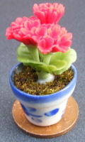 dolls-house-miniature flowers geranium p red