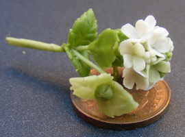 dolls-house-miniature flowers hydrangea s white