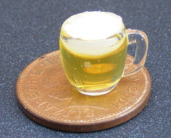 dolls-house-miniature glass g46 full lager