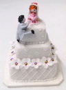 dolls-house-miniature late groom wedding cake