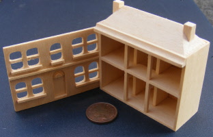 dolls-house-miniature natural house 087