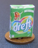 dolls-house-miniature washing powder - dreft