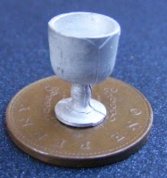 dolls-house-miniature-1-a-1-a-bar-pewter goblet