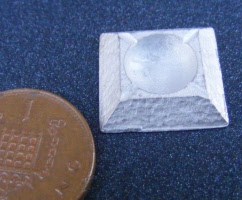 dolls-house-miniature-1-a-1-a-bar-square ashtray