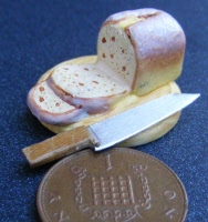 dolls-house-miniature-1-a-1-a-bread-on-board-a