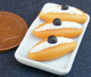 dolls-house-miniature-1-a-1-a-ceramic-plate-black-cherry-cakes