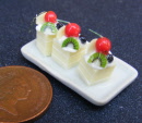 dolls-house-miniature-1-a-1-a-ceramic-plate-kiwi-cherry-slice