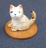 dolls-house-miniature-1-a-1-aa-cat-v