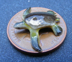 dolls-house-miniature-1-a-1-aa-ceramic-terrapin-bl