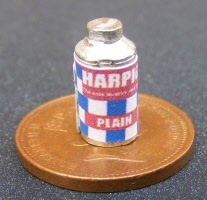 dolls-house-miniature-1-a-1-aaa-harpic