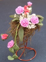 dolls-house-miniature-1-a-1-aaa-large-flower display