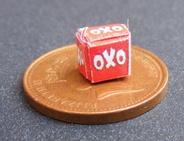 dolls-house-miniature-1-a-1-aaa-oxo-packet