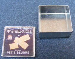 dolls-house-miniature-1-a-1-biscuit-box-mcvities&price