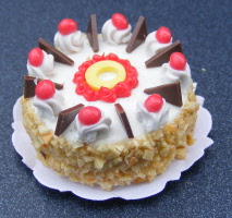 dolls-house-miniature-1-a-1-cake-n6