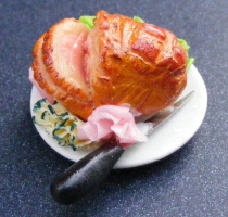 dolls-house-miniature-1-a-1-meat