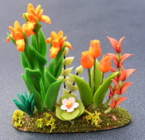 dolls-house-miniature-1-a-1-tulips &-iris