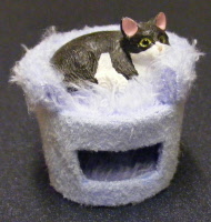 dolls-house-miniature-1-a-b&w-cat-in-basket