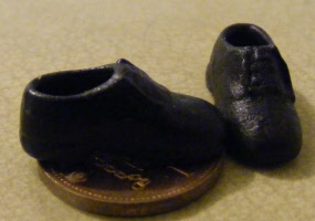 dolls-house-miniature-1-aaa-2 shoes ms4