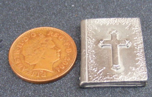dolls-house-miniature-1-aaa-accessories-bible-silver