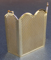 dolls-house-miniature-1-aaa-accessories-fire-screen