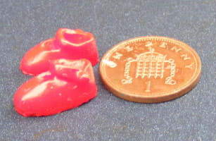 dolls-house-miniature-1-aaa-accessories-shoes-children-c