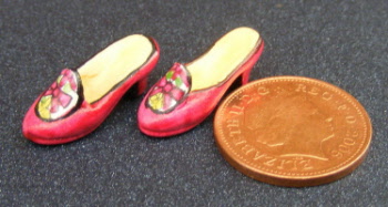 dolls-house-miniature-1-aaa-accessories-shoes-sa3