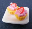 dolls-house-miniature-1-aaa-cakes-pl43