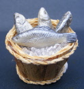 dolls-house-miniature-1-aaa-fish-f-basket