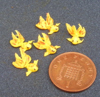 dolls-house-miniature-1-aaa-fish-gold-g