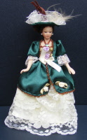 dolls-house-miniature-1-aaa-lady-q