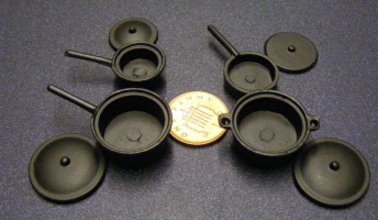 dolls-house-miniature-1-black-cooking-set