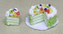 dolls-house-miniature-1-cake-sc26