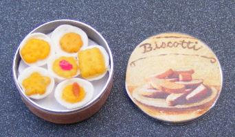 dolls-house-miniature-biscuit-full-tin-ct10b