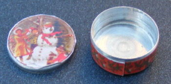 dolls-house-miniature-biscuit-tin-17