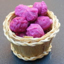 dolls-house-miniature-half-barrel-basket-trimmed-red-cabbage