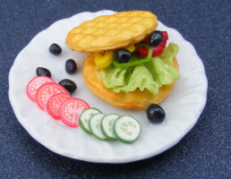 dolls-house-miniature-large-salad-waffle