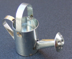 dolls-house-miniature-old-large-watering-can
