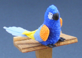 dolls-house-miniature-parrot-7